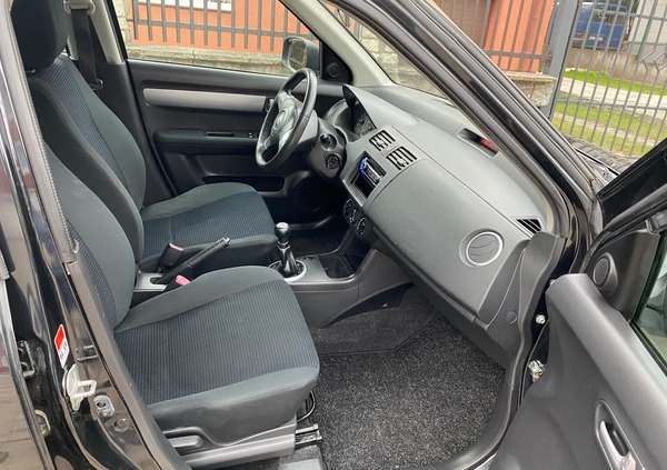 Suzuki Swift cena 16500 przebieg: 142000, rok produkcji 2010 z Wejherowo małe 301